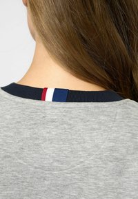 U.S. Polo Assn. KORA
 - Sportska majica - greymelange