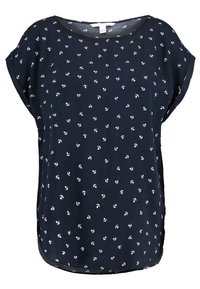 Marinfärgad t-shirt med kort ärm och avslappnad passform, prydd med ett vitt ankarmönster och rundad nederkant. Tillverkad av lättviktig tyg.