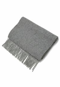 Scarf in lana grigia con bordi frangiati, texture morbida, forma rettangolare e design a colore solido. Adatta per l'uso in clima freddo.