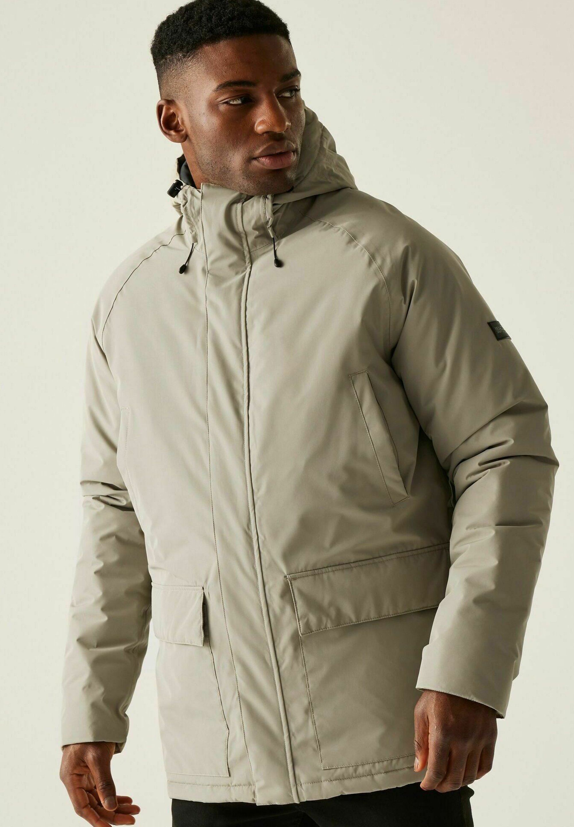 Sports winter jackets & coats for men online | ZALANDO