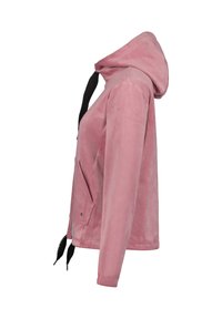 Růžová mikina z měkké látky, s kapucí na stahování, boční kapsou a kontrastními černými detaily na stahovací šňůrce a zipu.