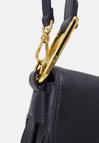 Coccinelle MAGIE SOFT - Handbag - midnight blue