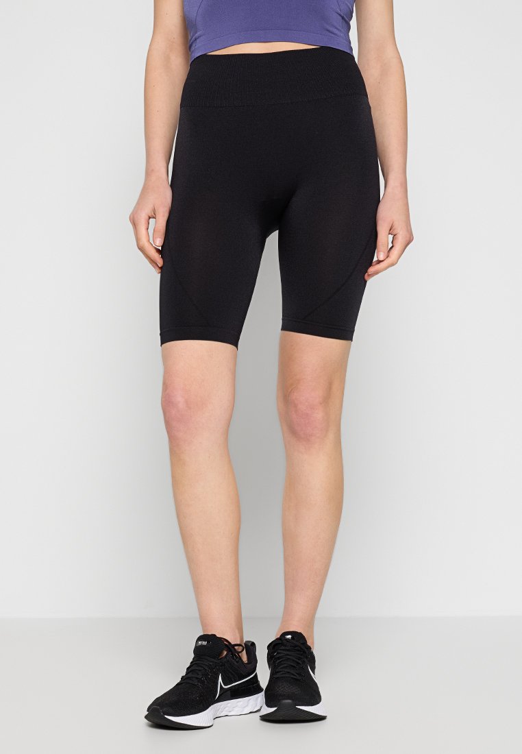Pantalón corto de deporte