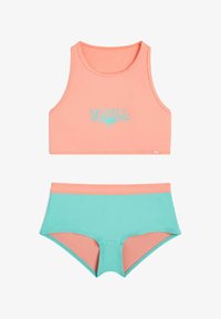 Selected, coral pink colour block