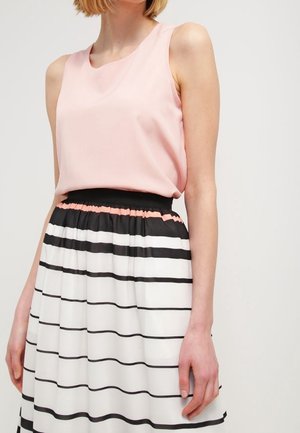 Zalando Essentials Bluse - light pink