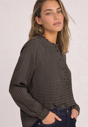Street One, LONG-SLEEVED TUNIC WITH A ROUND NECK AND RUFFLES - Blouse - sanded amber