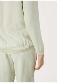 s.Oliver MIT RIPPBÜNDCHEN - Bluzka