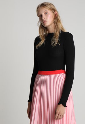 NELLI - Long sleeved top - black