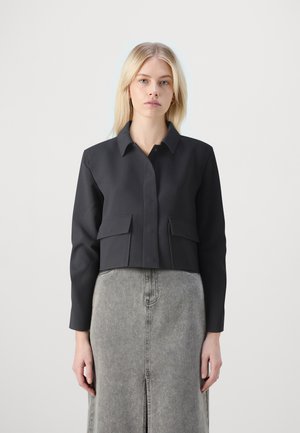 TAILORED POCKET JACKET - Letná bunda - black