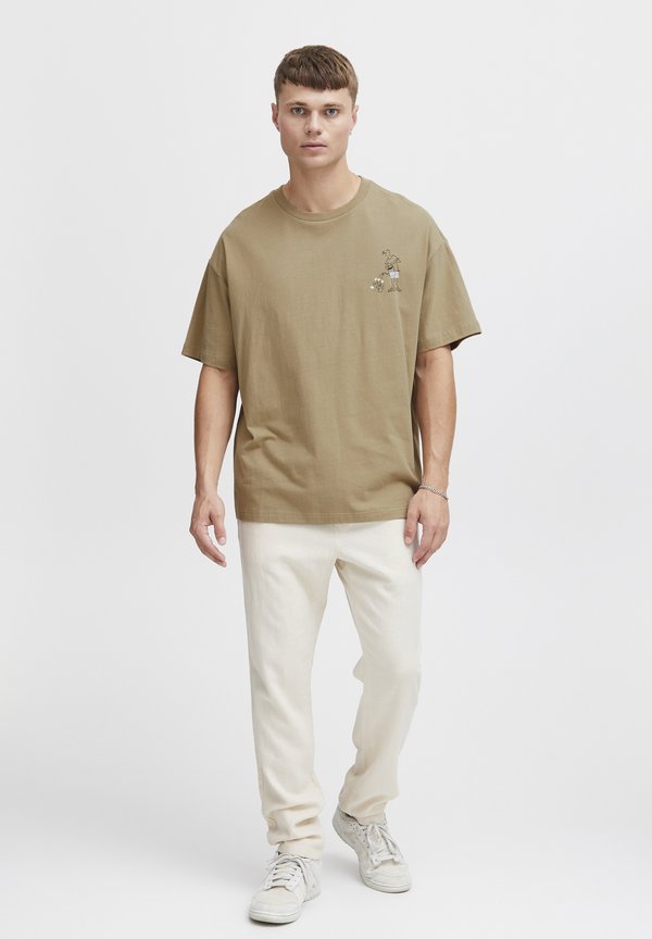 SDIMRE - Print T-shirt - tree house3