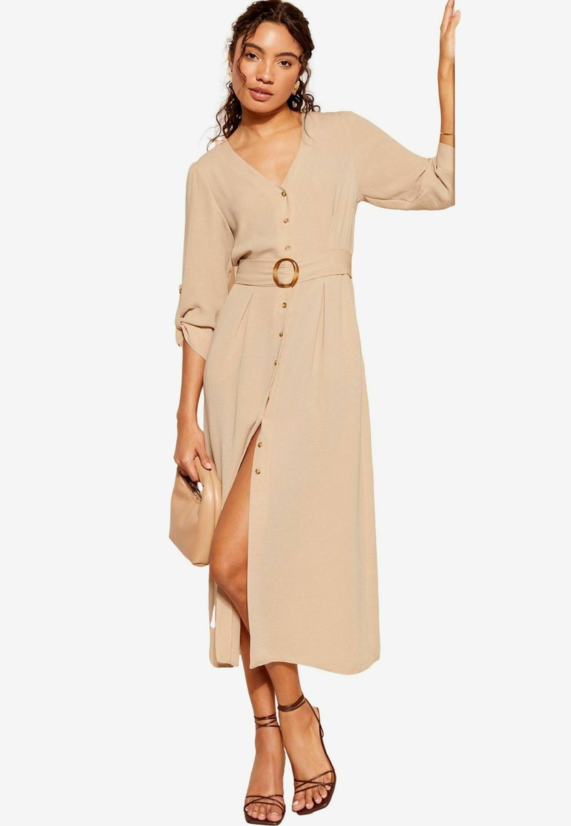 Friends Like These BUCKLE V NECK MIDI REGULAR FIT - Denní šaty - cream