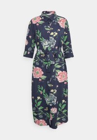 Vestido com padrão floral em fundo azul-marinho, com botão na frente, gola e cintura cingida por um cinto. Apresenta mangas 3/4 e designs de flores vibrantes.