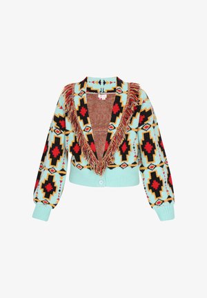 Neulecardigan, jossa on turkoosi pohja ja musta sekä punainen geometrinen kuvio. Huomattava fringe-yksityiskohta kauluksessa. Edessä nappikiinnitys.