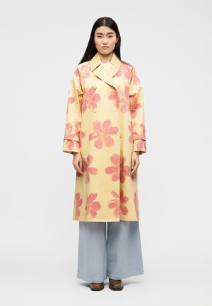 RADIOSO - Trentšmantel - giallo