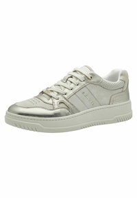 Sneaker sintetiche argento con accenti testurizzati, punta arrotondata e una spessa suola in gomma bianca. Presentano lacci e dettagli perforati.