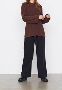 Soft Rebels Pusero - brown