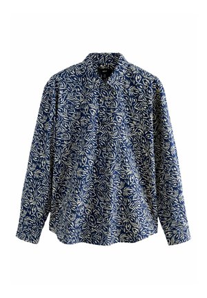 Camisa azul de manga larga con estampado floral blanco, cierre frontal con botones, cuello con solapa y corte holgado. Hecha de tela ligera.