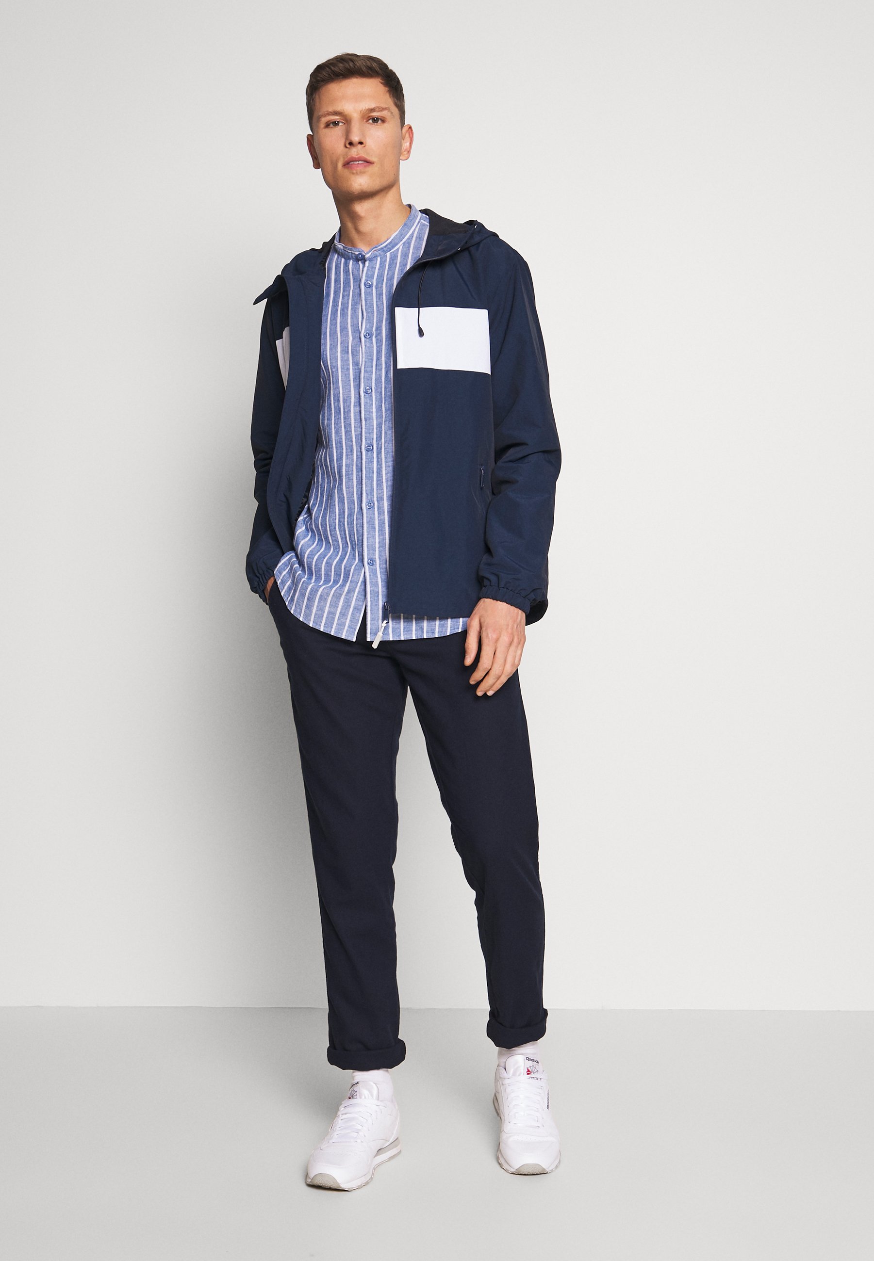 Uomo Giacca leggera - bright blue Uomo Giacca leggera - bright blue