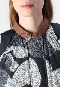Marimekko SILMU UNIKKO  - Light jacket - black\grey