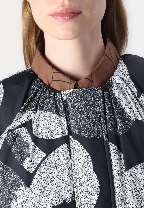 SILMU UNIKKO  - Light jacket2