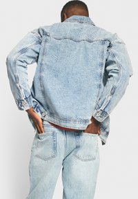 Redefined Rebel ASHTON JACKET - Chaqueta vaquera - moon blue