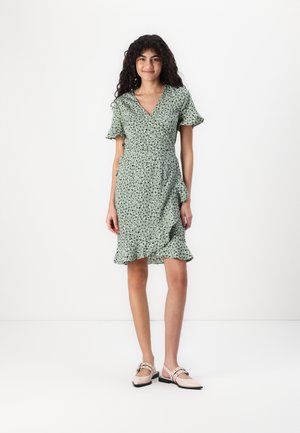 ONLY ONLOLIVIA WRAP DRESS - Kjole - hedge green