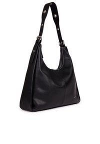 Sac hobo en cuir noir avec une silhouette courbe, présentant une surface texturée, une quincaillerie argentée et une bandoulière réglable avec œillets.