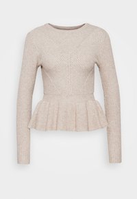Maglione a coste beige a maniche lunghe con corpino attillato e orlo peplo svasato, dotato di scollo rotondo e motivo testurizzato.