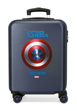 Maleta rígida azul oscuro con el escudo del Capitán América y texto, cuatro ruedas y un asa negra retráctil.