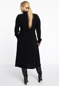 YOEK WITH LONG SLEEVES GROSSE GRÖSSEN - Blousejurk - black