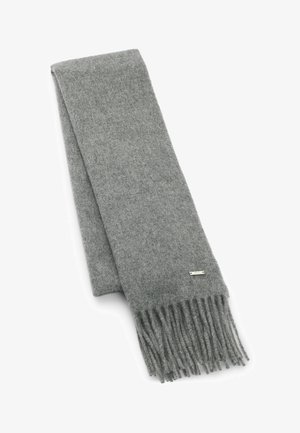 Sciarpa grigia in lana con una finitura morbida e testurizzata, bordi frangiati e un piccolo accento metallico su un lato.