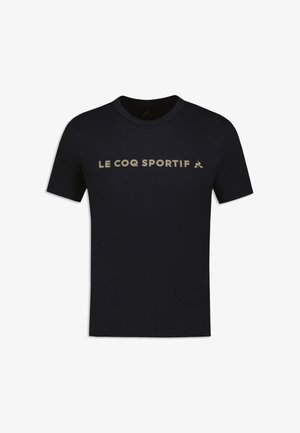 T-shirt di cotone blu navy con maniche corte e colletto a giro, con "LE COQ SPORTIF" in lettere chiare e in grassetto sul petto.
