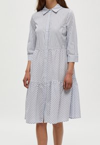 Minus Abito a camicia - dark blue