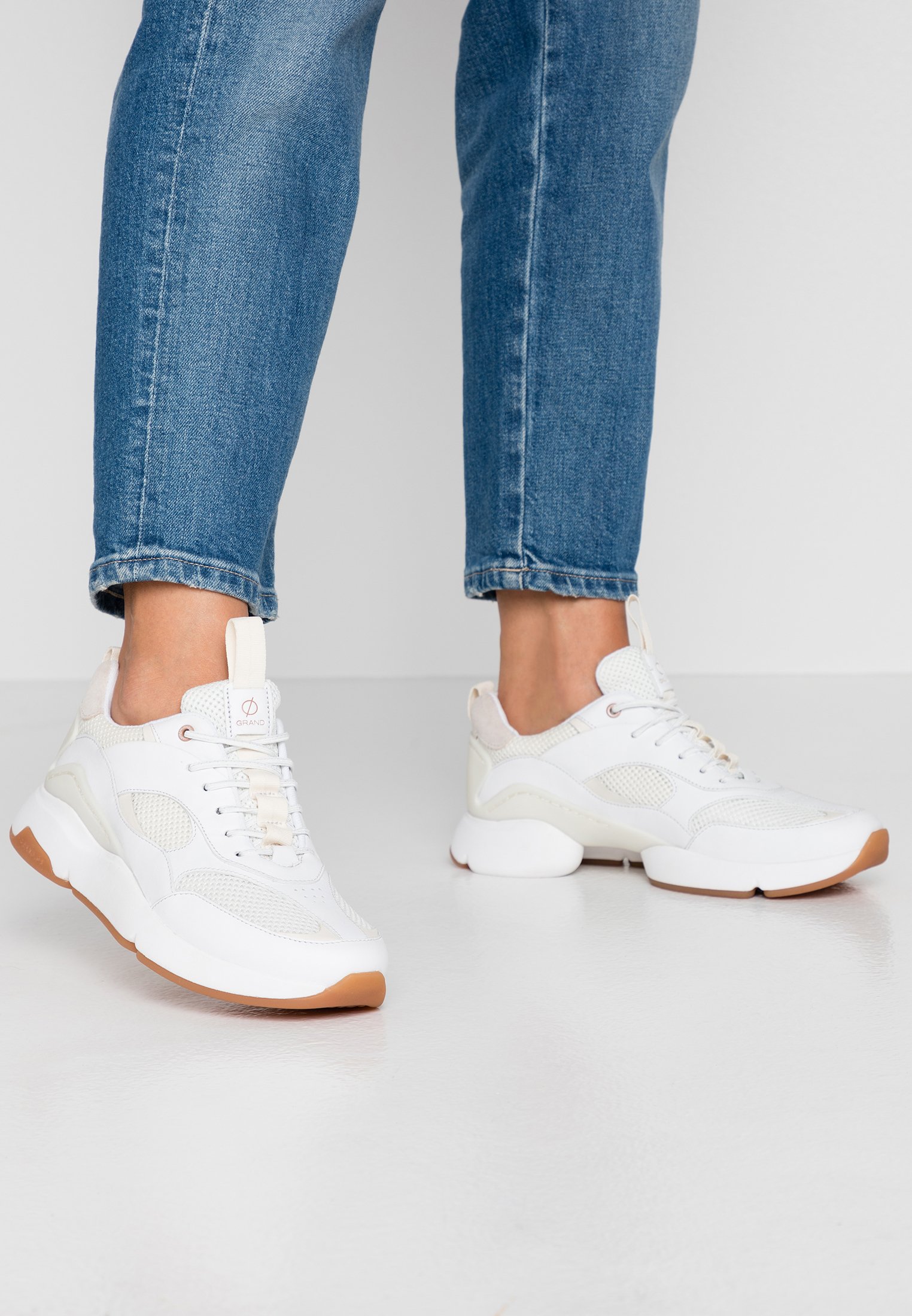cole haan zerogrand city trainer
