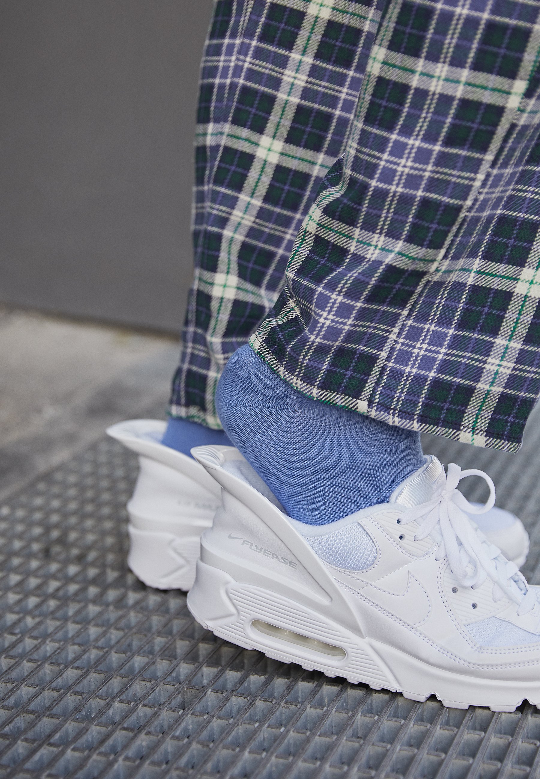 air max flyease blanche air max flyease blanche