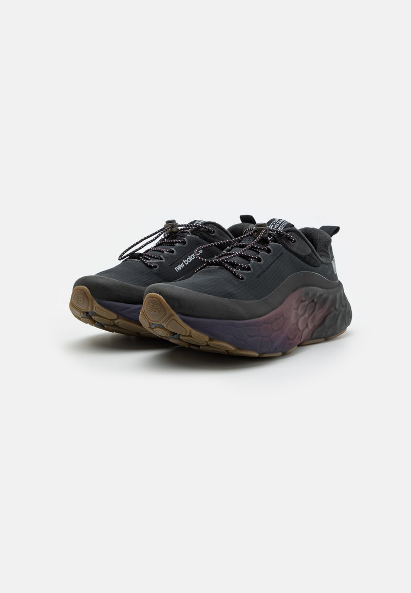 New Balance FRESH FOAM X MORE V4 - Laufschuh Neutral - black 