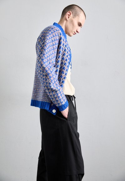 Henrik Vibskov DRAWSTRING PANTS - Pantalon classique - tropical black