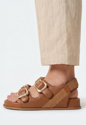 Cesare Gaspari, CUSHIONED ADJUSTABLE - Sandalias - brown
