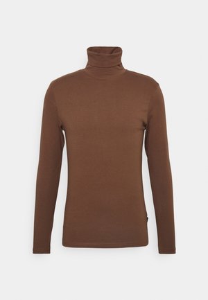 Camiseta marrón de manga larga con cuello alto, silueta ajustada, diseño sencillo y sin patrones ni logotipos visibles.