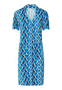 Vestido azul de manga corta con un patrón de zigzag en tonos de azul, negro y blanco, con cierre frontal de botones y dos bolsillos.