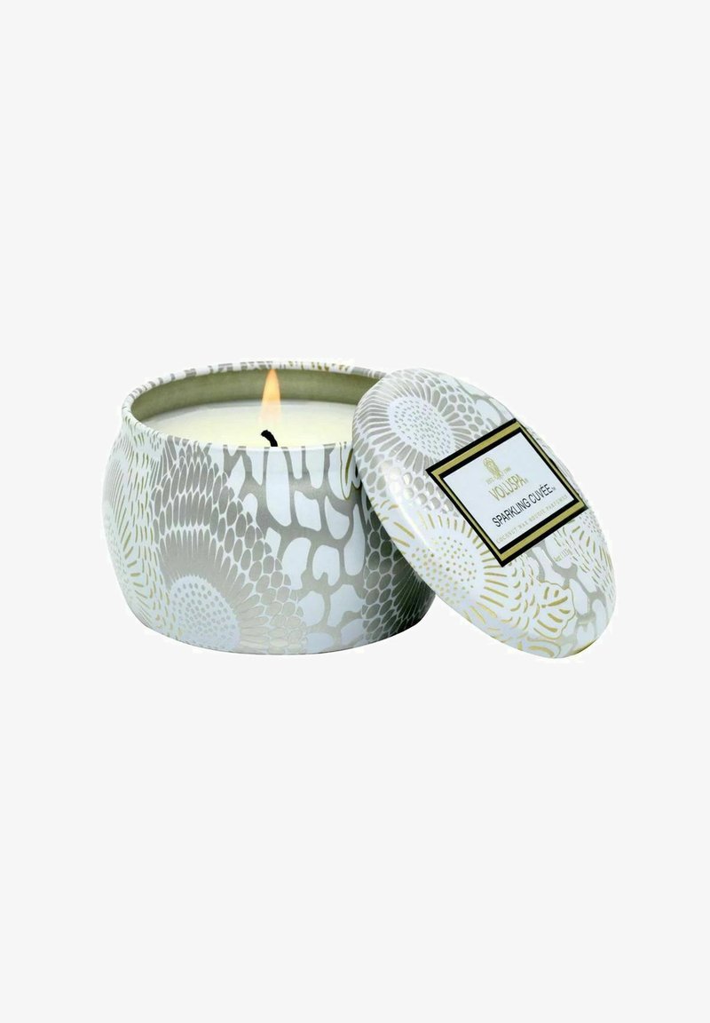Voluspa - VOLUSPA DECORATIVE TIN CANDLE SPARKLING CUVÉE 113G - Doftljus - silver, Förstora