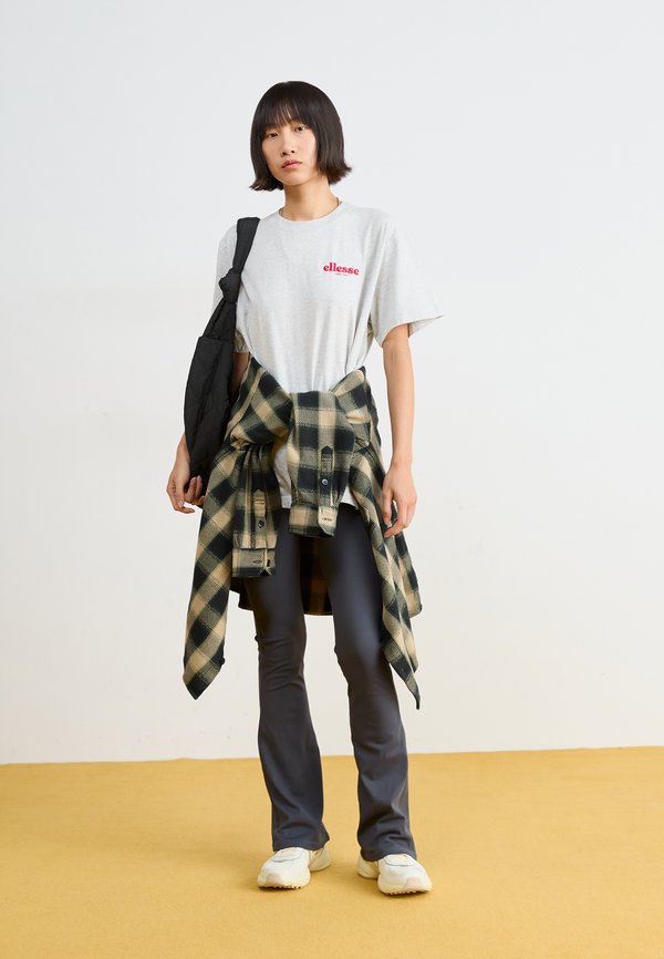 ARDHA - Print T-shirt3