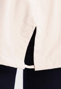 OPUS Pitkä takki - beige