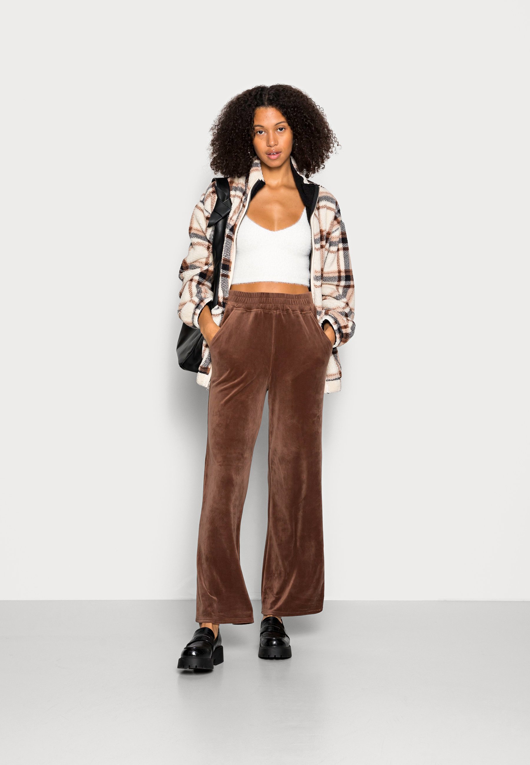 XM21-REVERSIBLE SHERPA FZ PLAID 1CC 