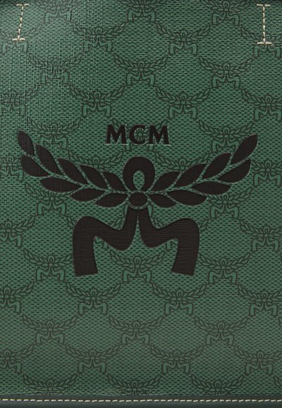 MCM HIMMEL SHOPPER MNI G0 - Handtas - forest green