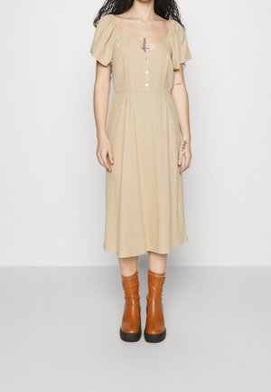 Robe de jour - beige