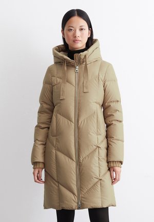 LONG NEW QUILTINGS WITH HOOD - Tollkabát - soft mocca