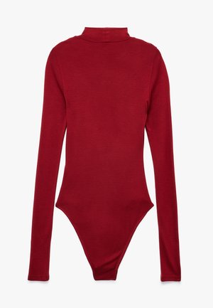Bodysuit de manga larga en tejido rojo sólido. Diseño de cuello alto con una textura suave y una silueta ajustada, que presenta un corte de parte trasera atrevido.