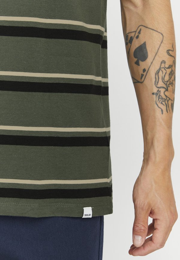 SDVincent - Print T-shirt - thyme2