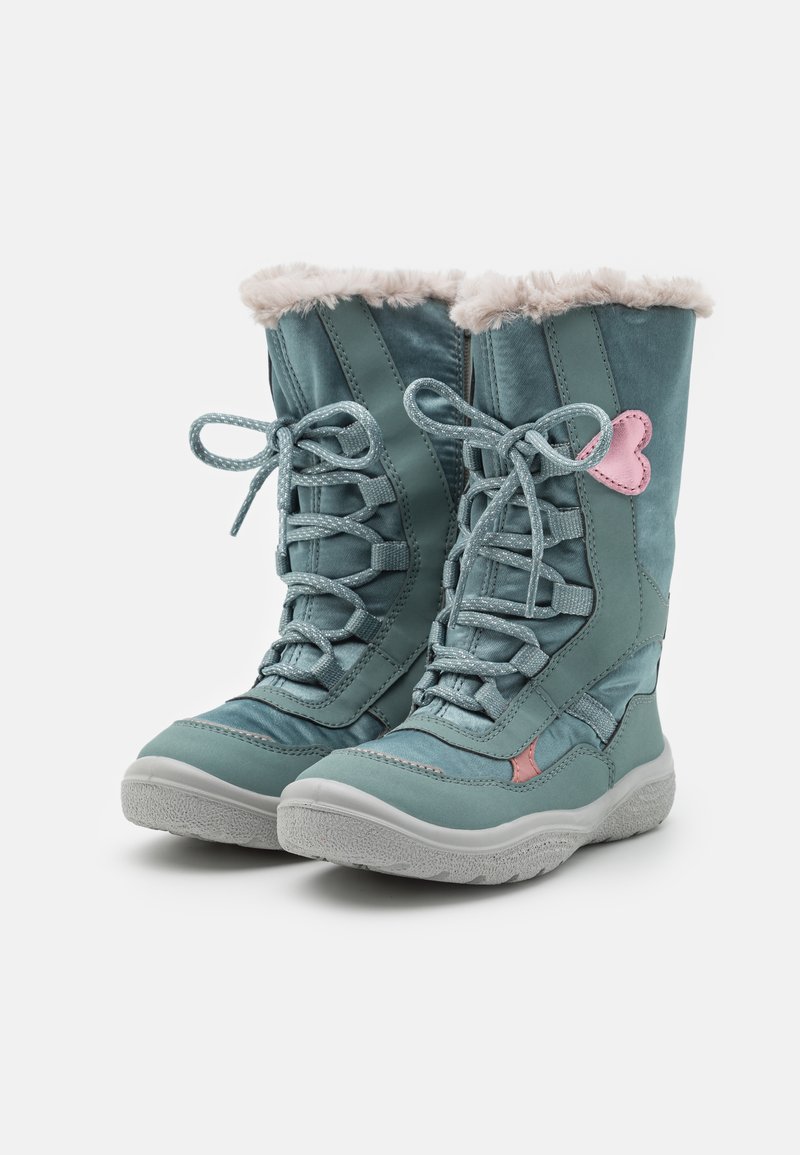 Blaue Stiefel bis zur Mitte der Waden mit strukturierter Oberfläche, BBK-Futter und grauen Gummisohlen. Mit rosa Herz-Akzent und Schnürung vorne.